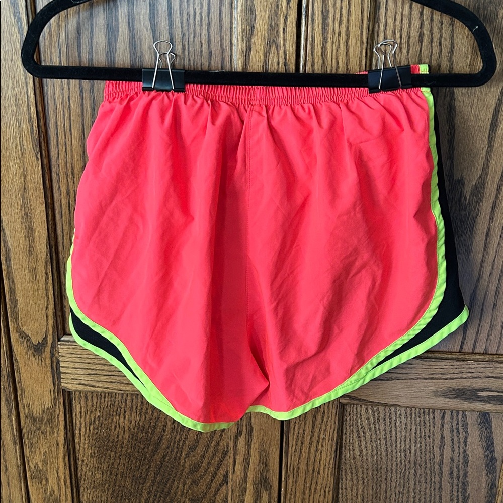 NIKE Dri-Fit Tempo 3” running race Shorts hot pink yellow black women’s medium - Picture 4 of 6